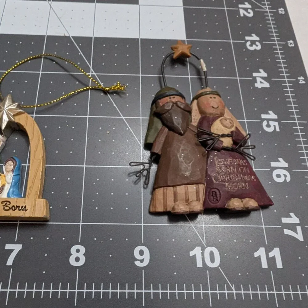 Nativity Christmas Ornaments Needzo Decoupage lot of‎ 3 vintage Holiday hanging